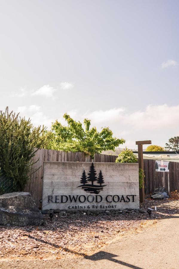 Redwood Coast Cabins And Rv Resort ユーレカ エクステリア 写真